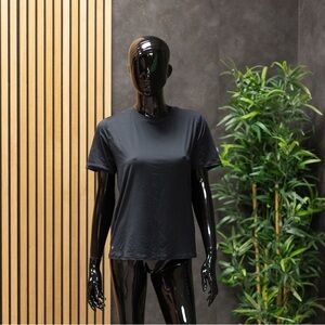 Fabletics Black Short Sleeve Workout Shirt, Size S